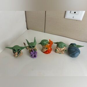 Star Wars Grogu (Baby Yoda) Figures (5)